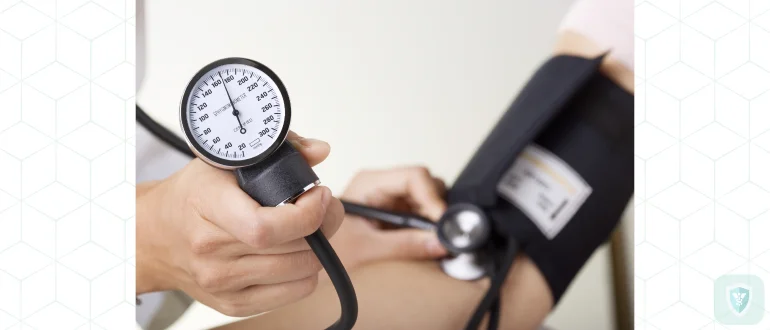 От чего повышается давление?